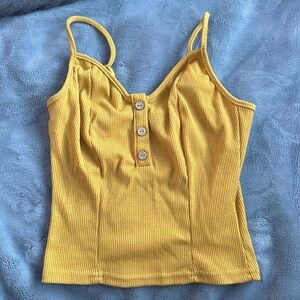 Fashion Nova yellow tank top !